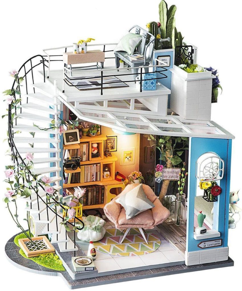 Robotime Dora’s Loft houten modelbouw huisje
